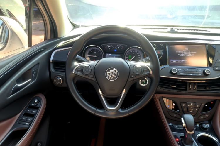 Used Buick Envision 2018 20T Two-Wheel Drive Luxury Model Steering Wheel