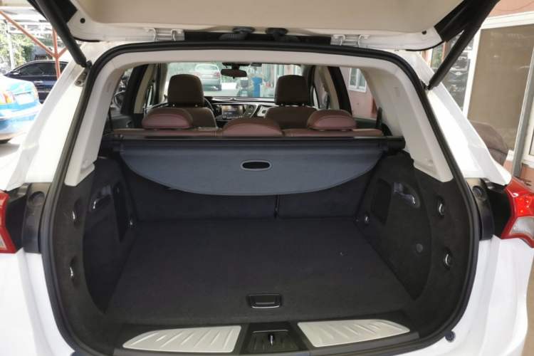 Used Buick Envision 2018 28T Four-Wheel Drive Elite Version Trunk
