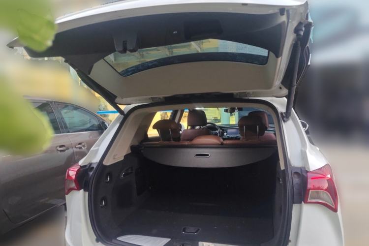 Used Buick Envision 2018 28T Four-Wheel Drive Elite Version Trunk