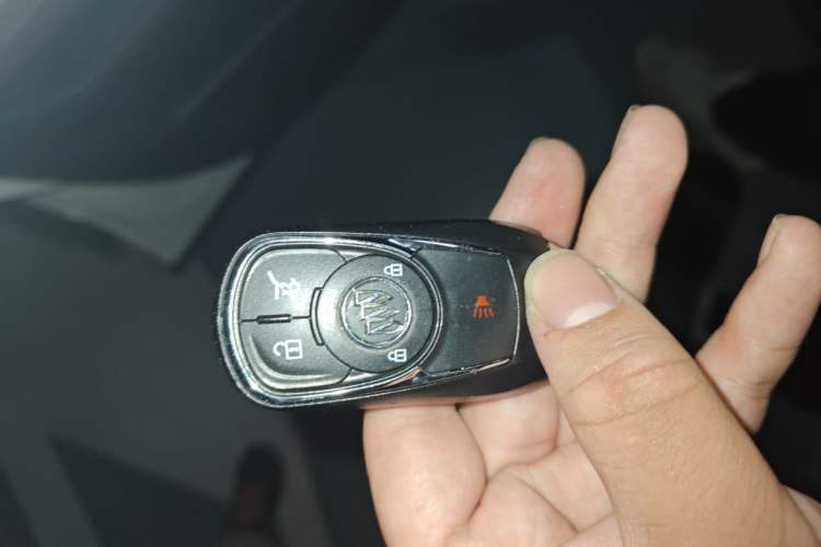 Used Buick Envision 2018 28T Four-Wheel Drive Elite Version Vehicle Key