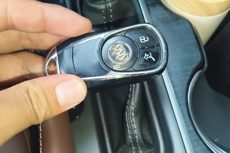 Used Buick Envision 2018 28T Four-Wheel Drive Elite Version Vehicle Key