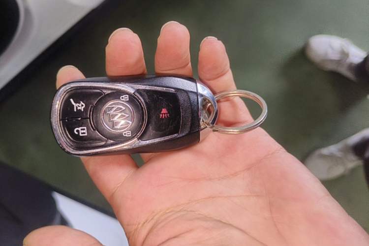 Used Buick Envision 2018 28T Four-Wheel Drive Elite Version Vehicle Key