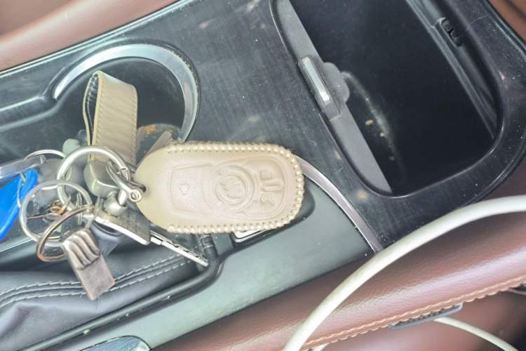 Used Buick Envision 2018 20T Two-Wheel Drive Luxury Model Vehicle Key