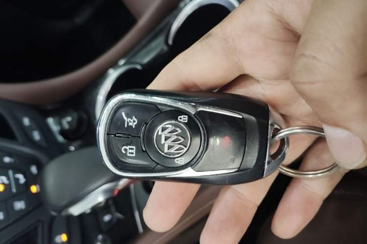 Used Buick Envision 2018 28T Four-Wheel Drive Elite Version Vehicle Key