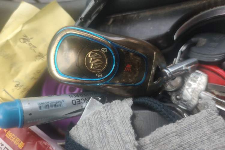 Used Buick Envision 2018 20T Two-Wheel-Drive Elite Model Vehicle Key