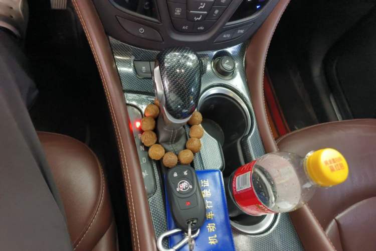 Used Buick Envision 2018 28T Four-Wheel Drive Elite Version Gear Lever