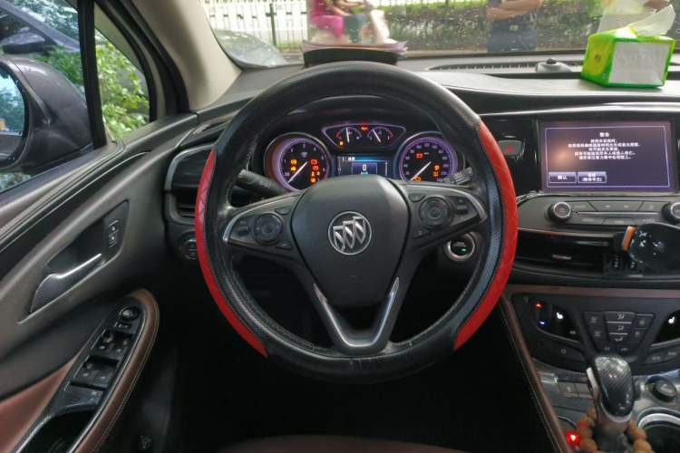 Used Buick Envision 2018 28T Four-Wheel Drive Elite Version Steering Wheel
