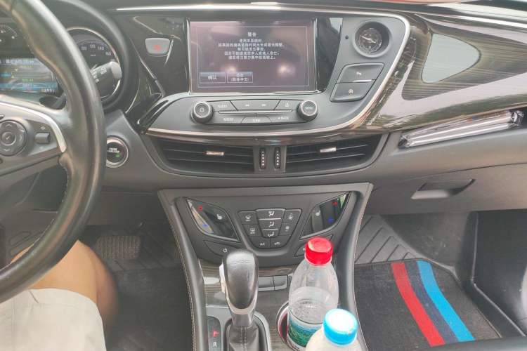 Used Buick Envision 2019 20T Two-Wheel Drive Elite Version China VI Standard Audio And AC Panel