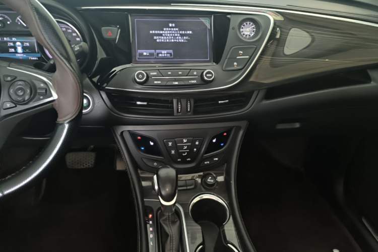 Used Buick Envision 2019 20T Two-Wheel Drive Elite Version China VI Standard Audio And AC Panel