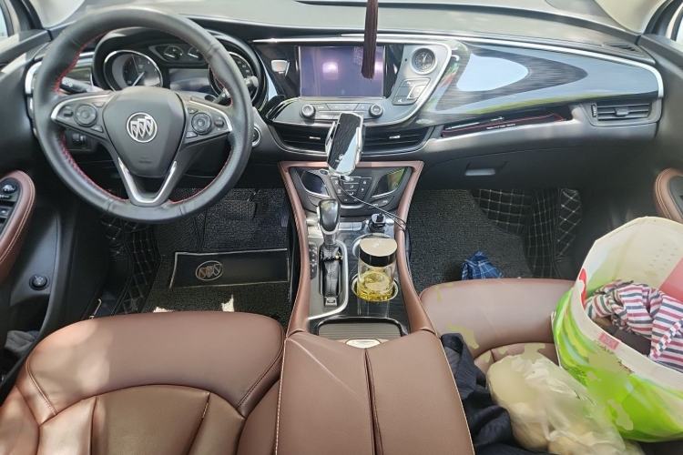 Used Buick Envision 2019 20T Two-Wheel Drive Luxury Version China VI Standard Center Console