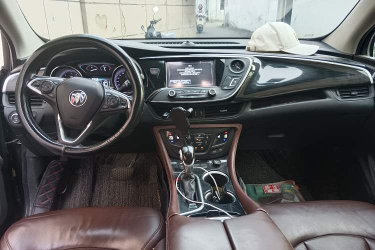 Used Buick Envision 2019 20T Two-Wheel Drive Luxury Version China VI Standard Center Console