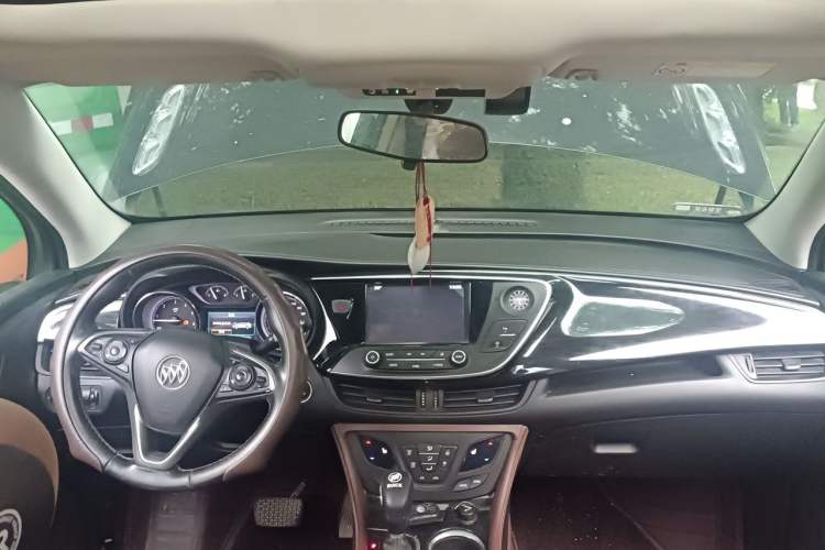 Used Buick Envision 2019 28T 4x4 Elite Version China V Standard Center Console