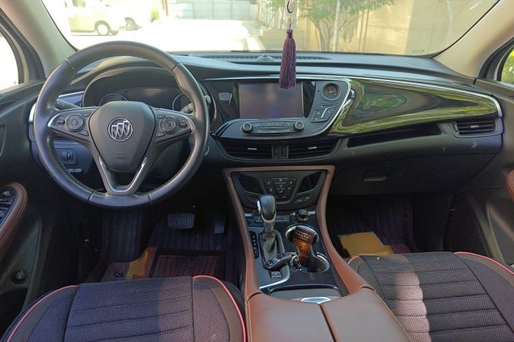 Used Buick Envision 2019 28T Four-Wheel Drive Luxury Version China V Standard Center Console