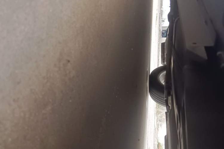 Used Buick Envision 2019 20T Two-Wheel Drive Luxury Version China VI Standard Chassis Rear Left