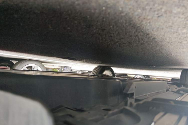 Used Buick Envision 2019 28T Four-Wheel Drive Luxury Version China V Standard Chassis Rear Left
