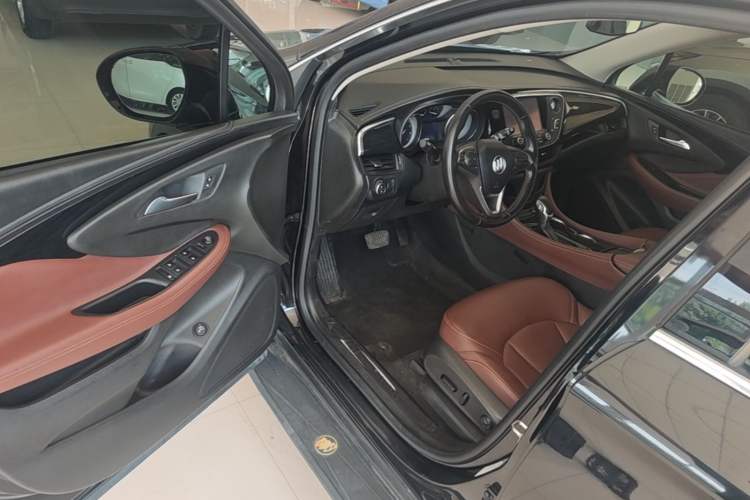 Used Buick Envision 2019 20T Two-Wheel Drive Luxury Version China V Standard Driver Seat