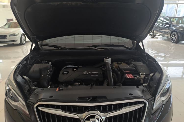 Used Buick Envision 2019 20T Two-Wheel Drive Elite Version China VI Standard Engine Bay