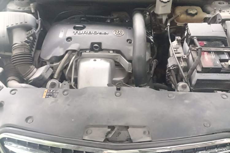 Used Buick Envision 2019 28T 4x4 Elite Version China V Standard Engine Bay