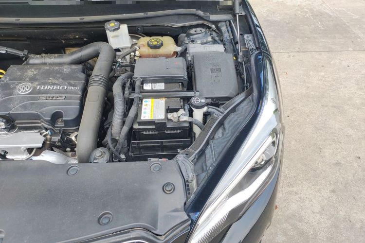 Used Buick Envision 2019 20T Two-Wheel Drive Elite Version China VI Standard Engine Bay Left