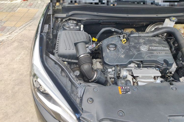 Used Buick Envision 2019 20T Two-Wheel Drive Elite Version China VI Standard Engine Bay Right