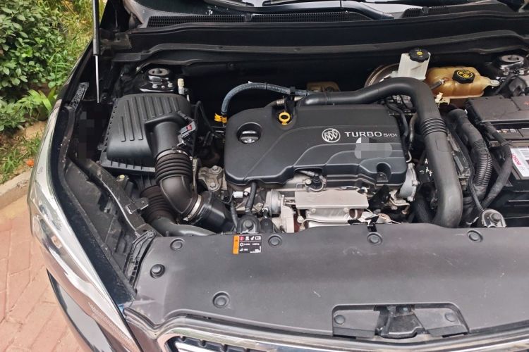 Used Buick Envision 2019 20T Two-Wheel Drive Elite Version China VI Standard Engine Bay Right