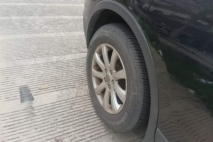 Used Buick Envision 2019 20T Two-Wheel Drive Luxury Version China VI Standard Exterior 3