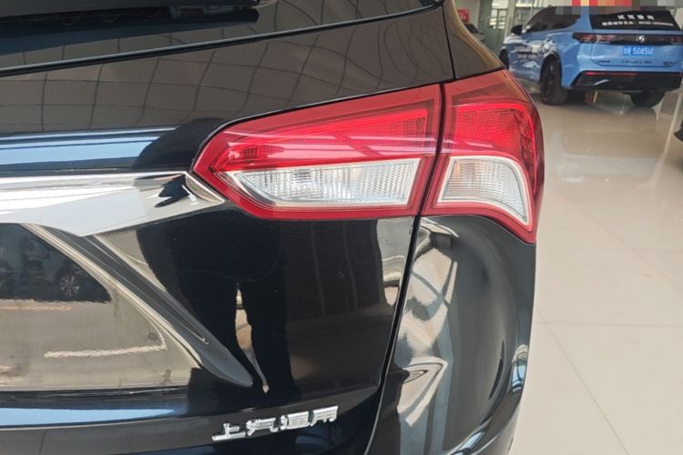 Used Buick Envision 2019 20T Two-Wheel Drive Luxury Version China V Standard Exterior 3