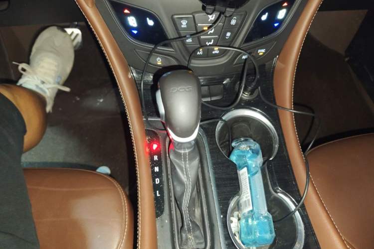 Used Buick Envision 2019 20T Two-Wheel Drive Luxury Version China V Standard Gear Lever