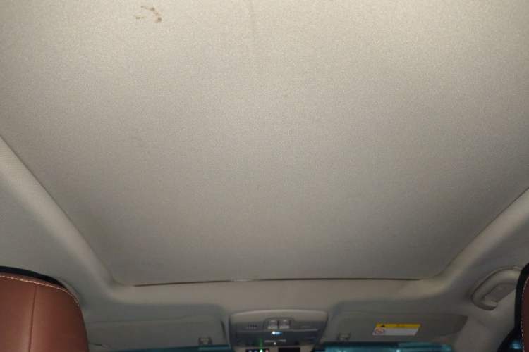 Used Buick Envision 2019 20T Two-Wheel Drive Luxury Version China V Standard Headliner