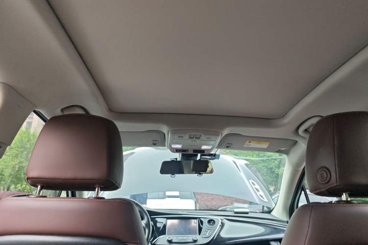 Used Buick Envision 2019 28T Four-Wheel Drive Luxury Version China V Standard Headliner