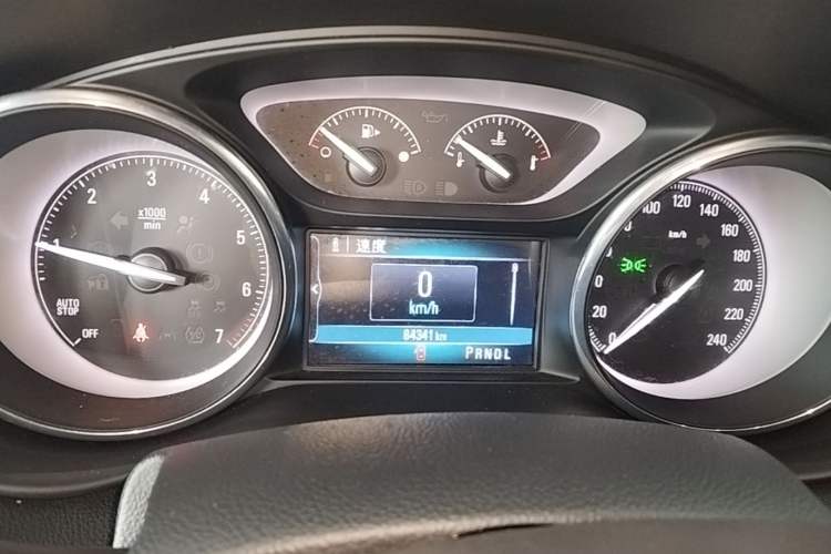 Used Buick Envision 2019 20T Two-Wheel Drive Leading Model China VI Standard Instrument Cluster