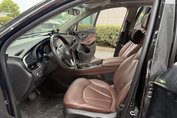 Used Buick Envision 2019 20T Two-Wheel Drive Luxury Version China VI Standard Interior 2