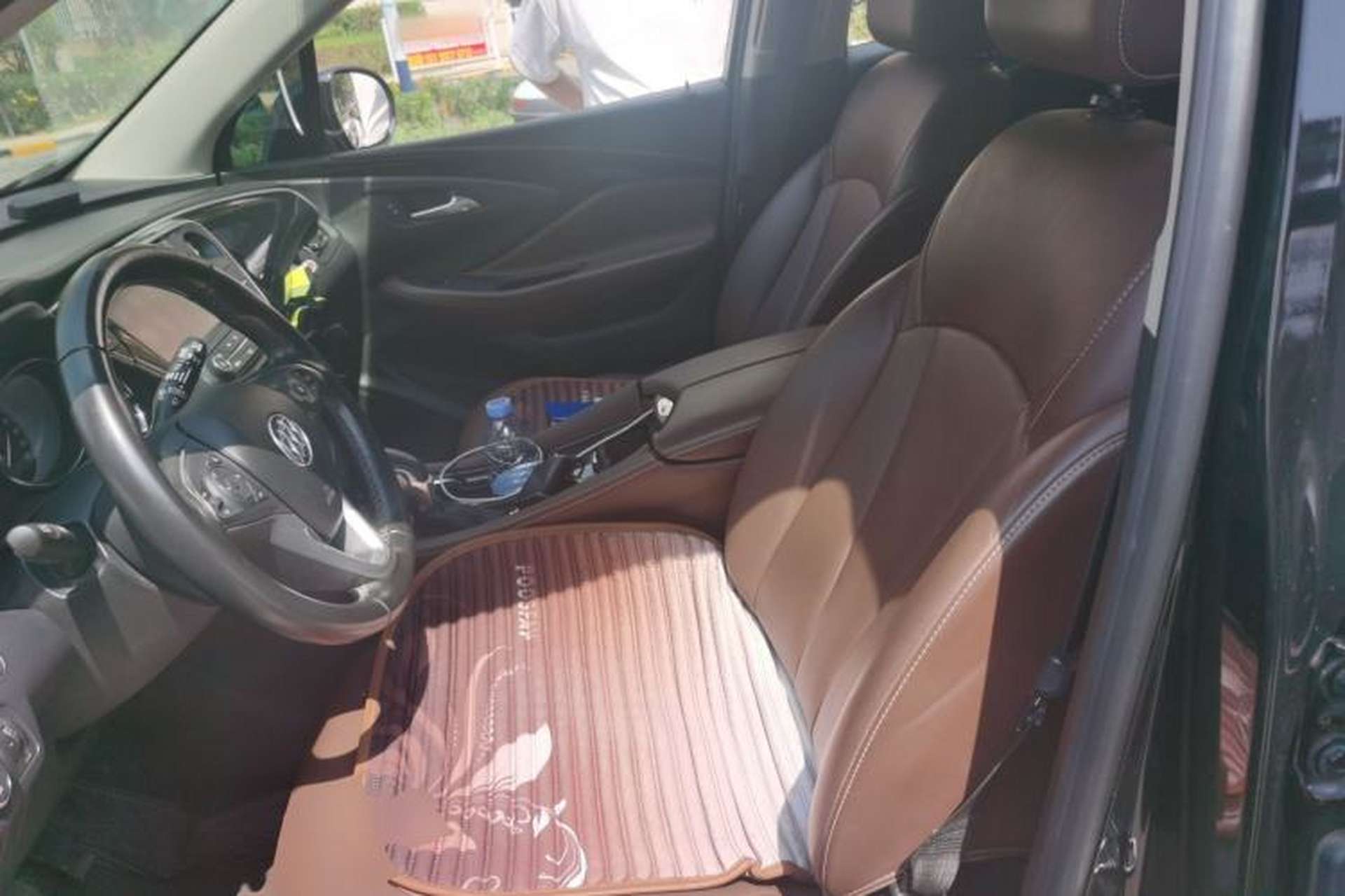 Used Buick Envision 2019 28T Four-Wheel Drive Elite Version China VI Standard Left Front Seat