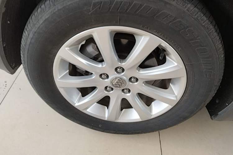 Used Buick Envision 2019 20T Two-Wheel Drive Elite Version China V Standard Left Front Wheel Hub