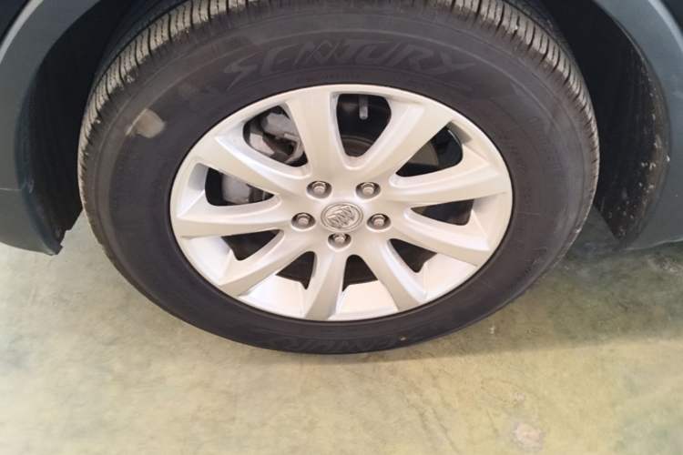Used Buick Envision 2019 20T Two-Wheel Drive Luxury Version China VI Standard Left Front Wheel Hub