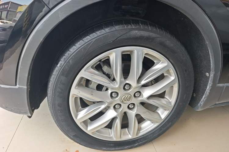 Used Buick Envision 2019 28T 4x4 Elite Version China V Standard Left Front Wheel Hub