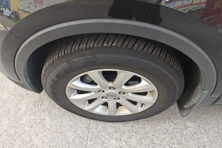 Used Buick Envision 2019 20T Two-Wheel Drive Leading Model China VI Standard Left Front Wheel Hub