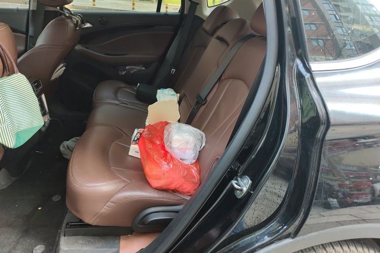 Used Buick Envision 2019 28T 4x4 Elite Version China V Standard Left Rear Seat