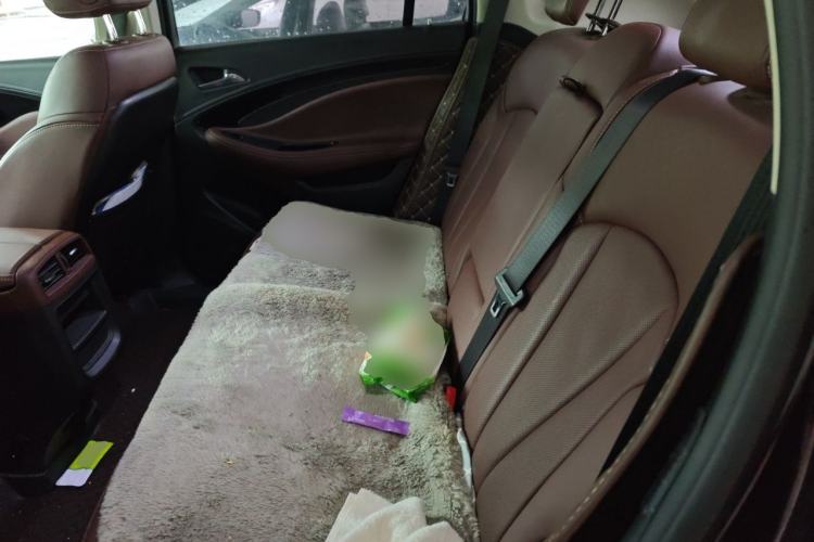 Used Buick Envision 2019 28T Four-Wheel Drive Luxury Version China V Standard Left Rear Seat