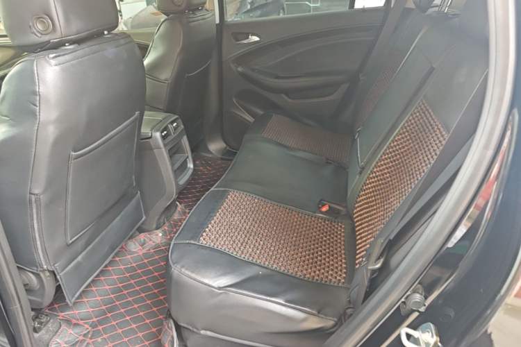 Used Buick Envision 2019 20T Two-Wheel Drive Leading Model China VI Standard Left Rear Seat