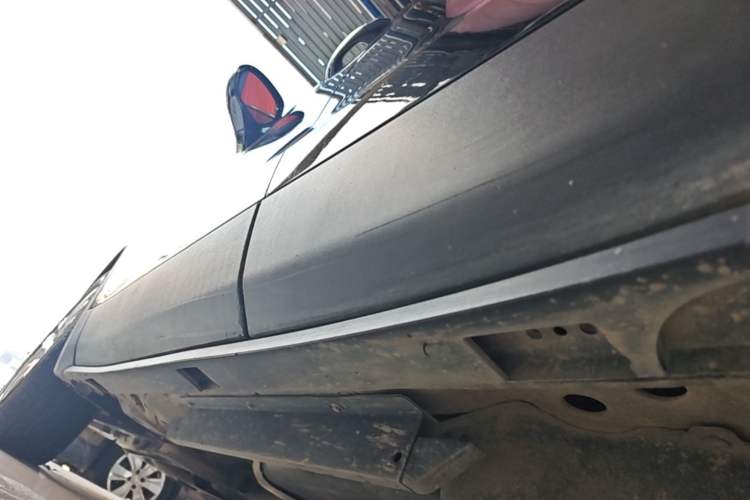 Used Buick Envision 2019 28T 4x4 Elite Version China V Standard Left Side Sill
