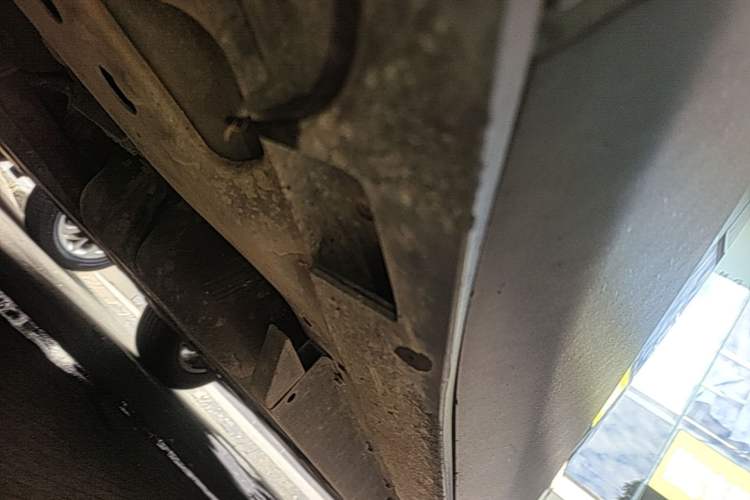 Used Buick Envision 2019 20T Two-Wheel Drive Elite Version China VI Standard Left Side Sill