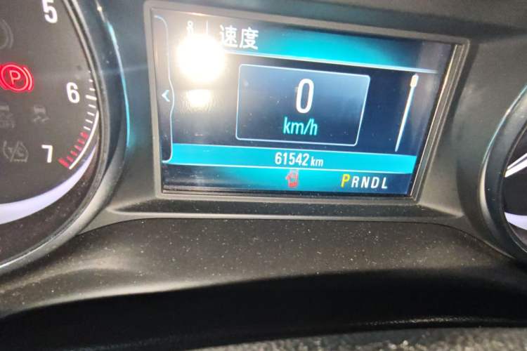 Used Buick Envision 2019 20T Two-Wheel Drive Elite Version China VI Standard Odometer Close Up