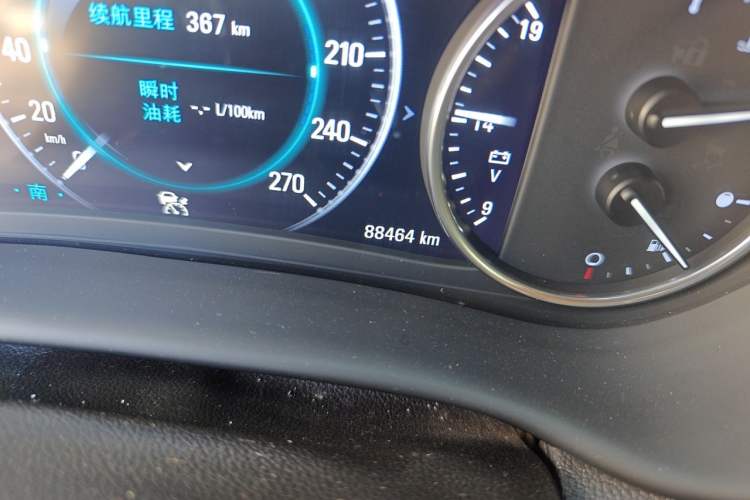Used Buick Envision 2019 28T Four-Wheel Drive Luxury Version China V Standard Odometer Close Up