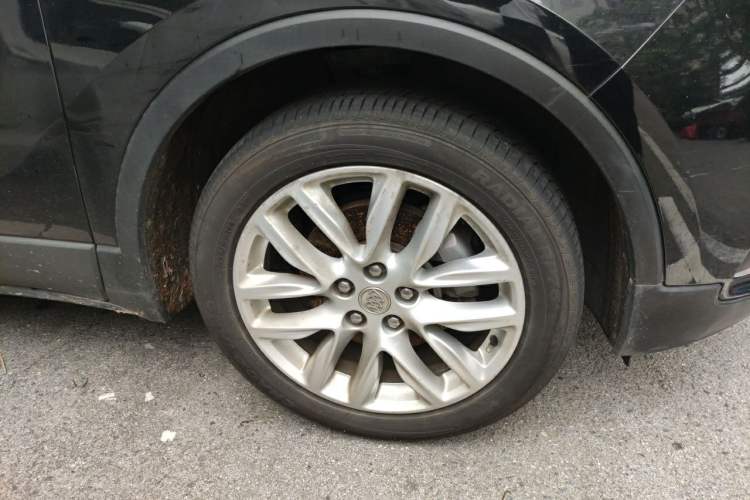 Used Buick Envision 2019 28T 4x4 Elite Version China V Standard Right Front Wheel Hub