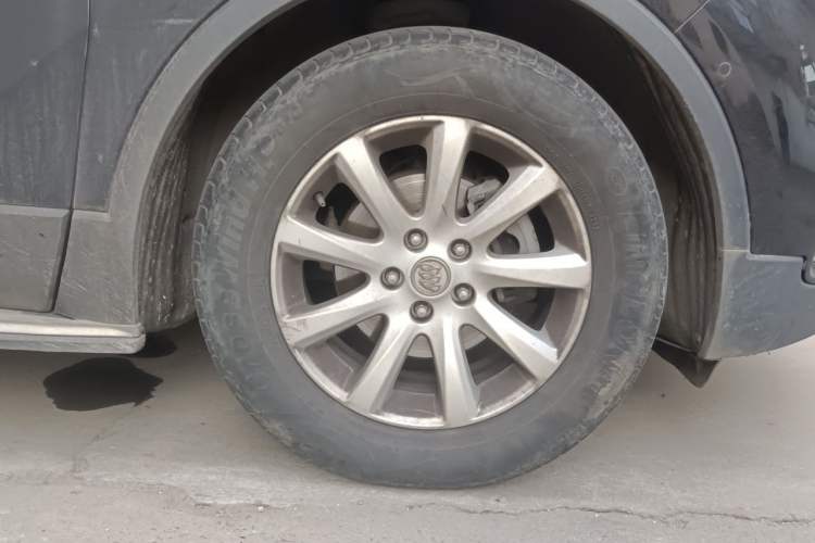 Used Buick Envision 2019 20T Two-Wheel Drive Luxury Version China VI Standard Right Front Wheel Hub