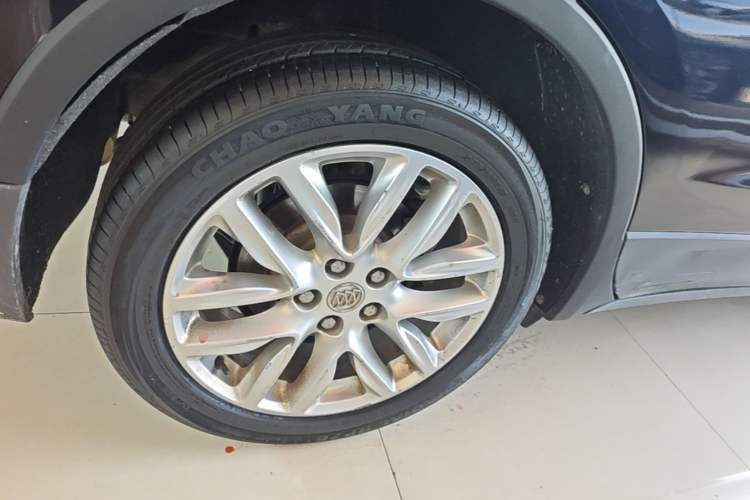 Used Buick Envision 2019 28T 4x4 Elite Version China V Standard Right Rear Wheel Hub