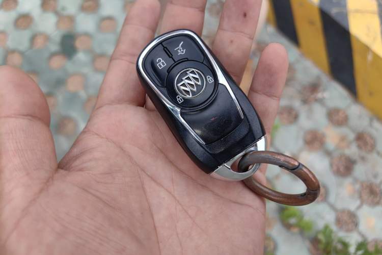 Used Buick Envision 2019 20T Two-Wheel Drive Luxury Version China V Standard Vehicle Key