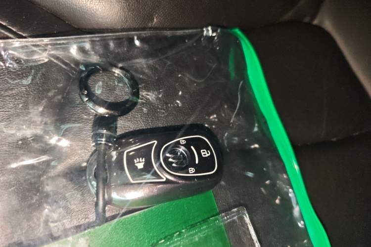Used Buick Envision 2019 20T Two-Wheel Drive Elite Version China VI Standard Vehicle Key