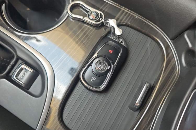 Used Buick Envision 2019 20T Two-Wheel Drive Leading Model China VI Standard Vehicle Key